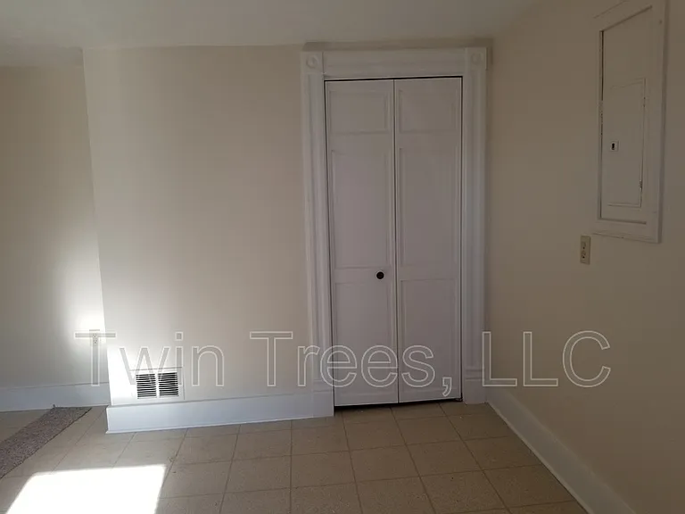 560 Old Bethel Rd #B — Photo 5