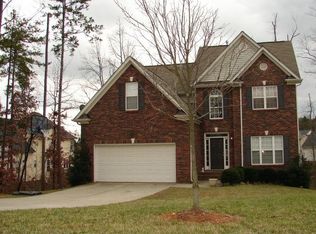 8615 Delamere Ln, Charlotte, NC 28269