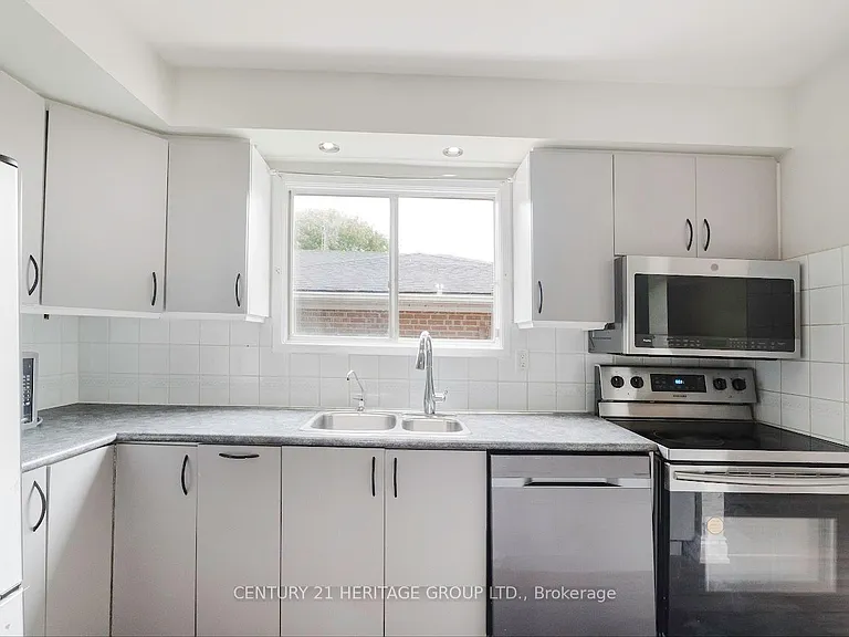 307 Towercrest Dr — Photo 16