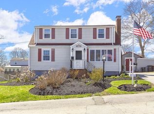 45 Doris Dr, Weymouth, MA 02191