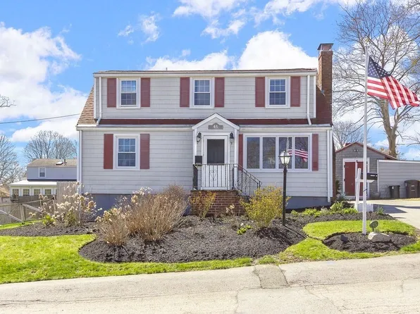 45 Doris Dr, Weymouth, MA 02191