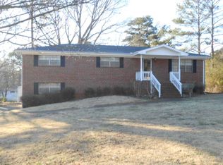 6695 Courtney Dr, Winston, GA 30187