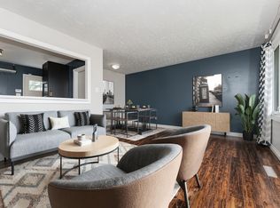 13411 140th St, Edmonton, AB T5L2E4