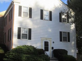 702 Cambridge Rd, Blacksburg, VA 24060