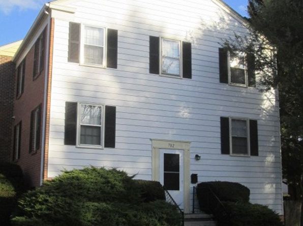 702 Cambridge Rd