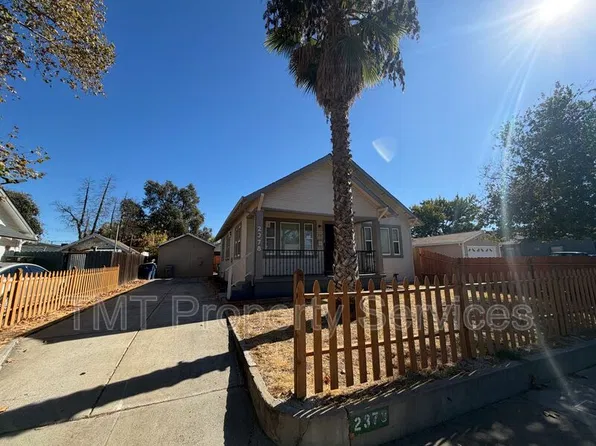 2378 Cambridge St, Sacramento, CA 95815