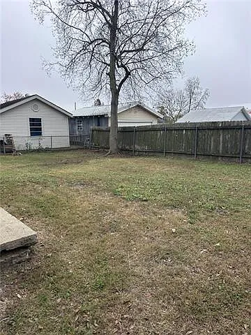 7912 Richard St — Photo 16
