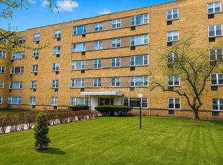 6160 N Damen Ave APT 414, Chicago, IL 60659