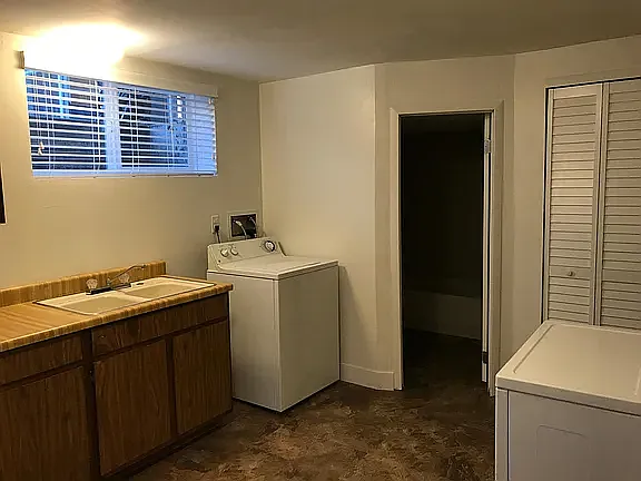 1725 E Warren Ave #1 — Photo 6