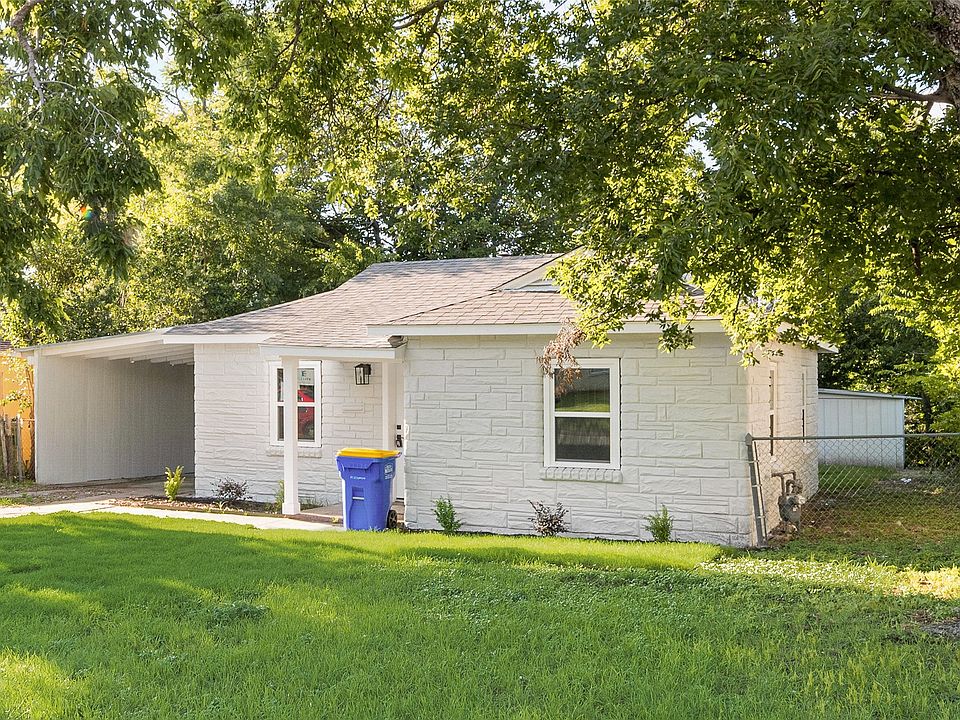 1st image of 542 S Redford Ln