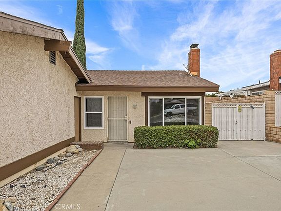 3rd image of 8028 Orangewood Dr