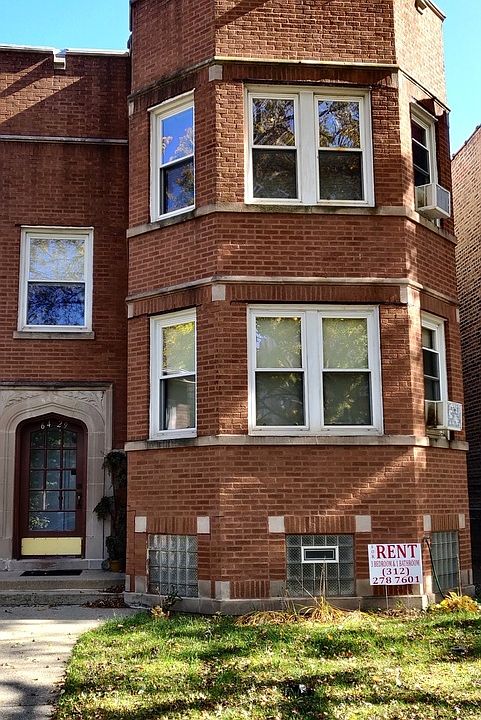 1st image of 6429 N Maplewood Ave #B