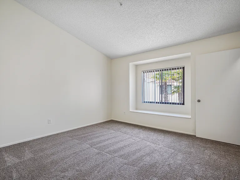 Kimberly Terrace — Photo 39