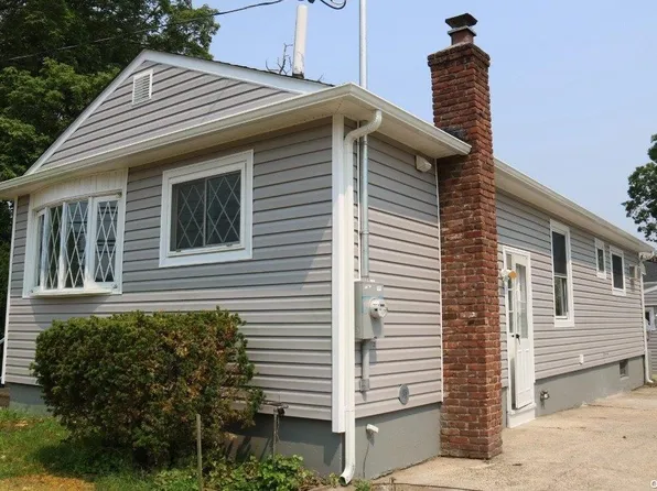 729 Nicolls Road, Deer Park, NY 11729