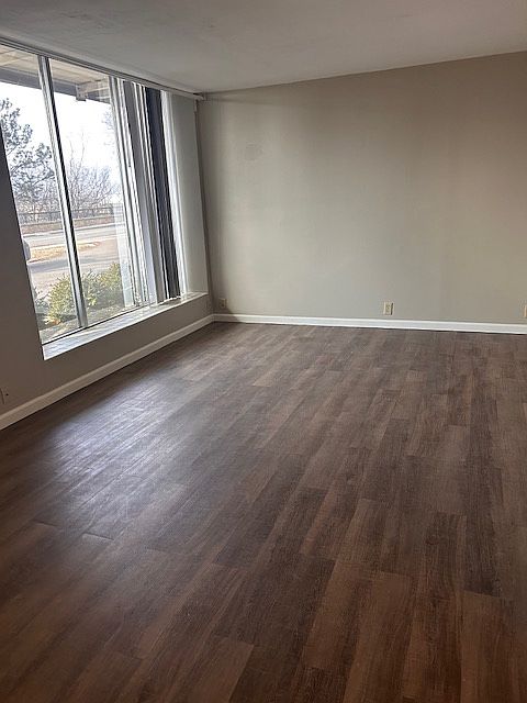 1st image of 200 Mississippi River Blvd N APT 1G