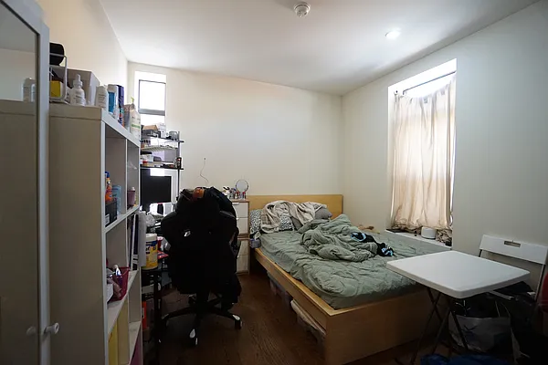 Rented by Rennit Inc. | media 18