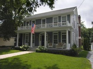 503 Ridgewood Ave, Glen Ellyn, IL 60137