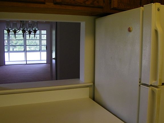 3rd image of 6 Vista Gardens Trl