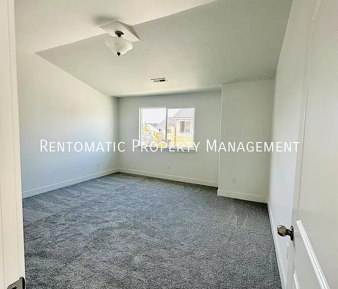 3706 W Big Horn Dr #1 — Photo 6