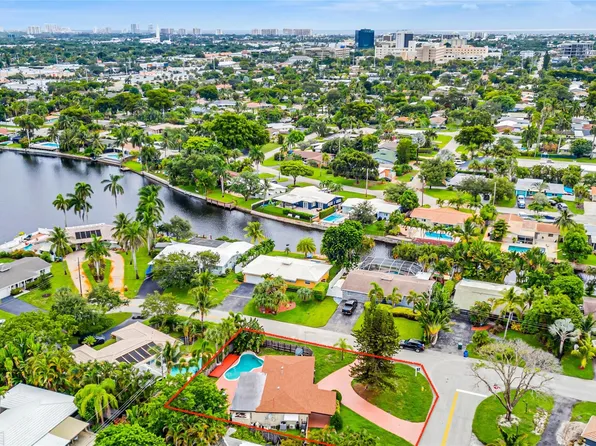 1361 NE 47th Street, Oakland Park, FL 33334