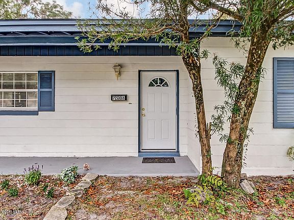 7508 Wycombe Dr N Jacksonville-MLS_Size-
