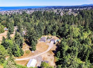 377 Black Diamond Rd, Port Angeles, WA 98363