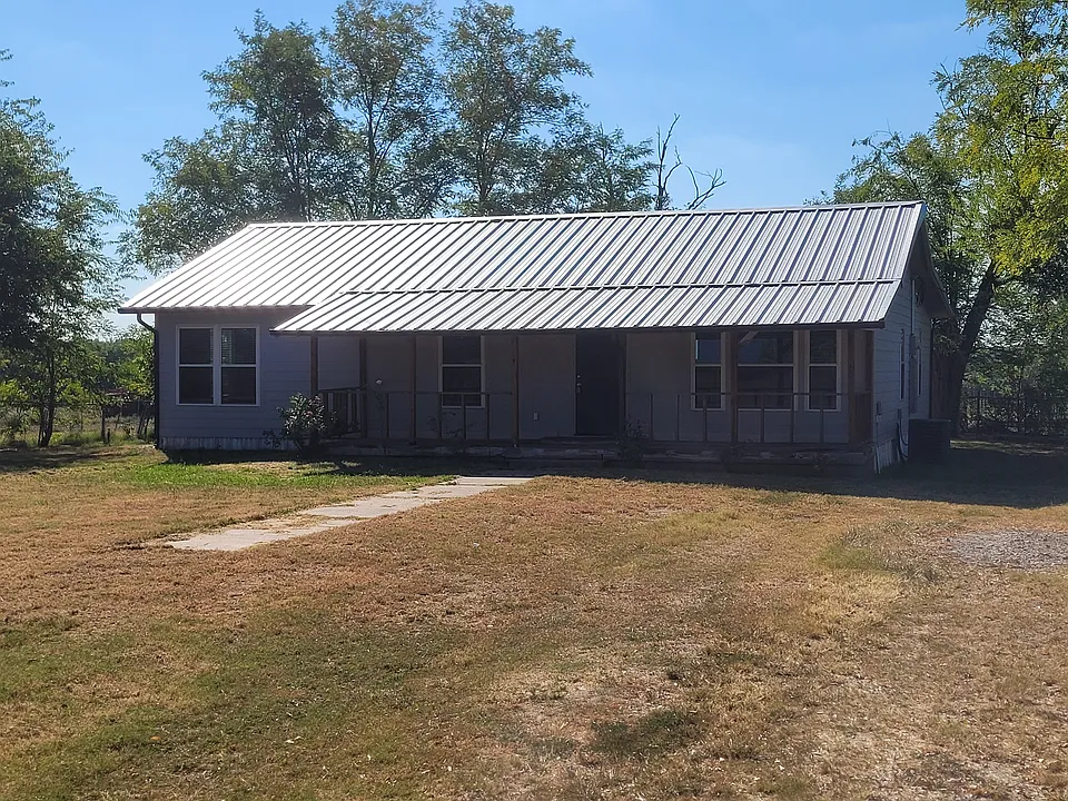 10742 County Road 3707