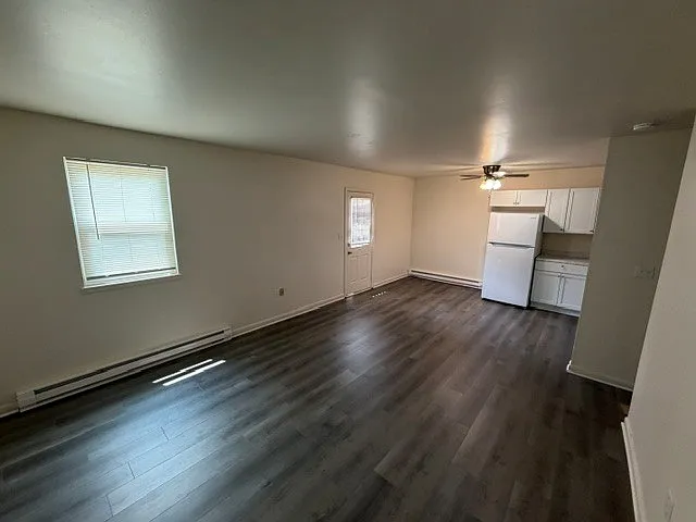2 bed, $1,185 — Photo 2