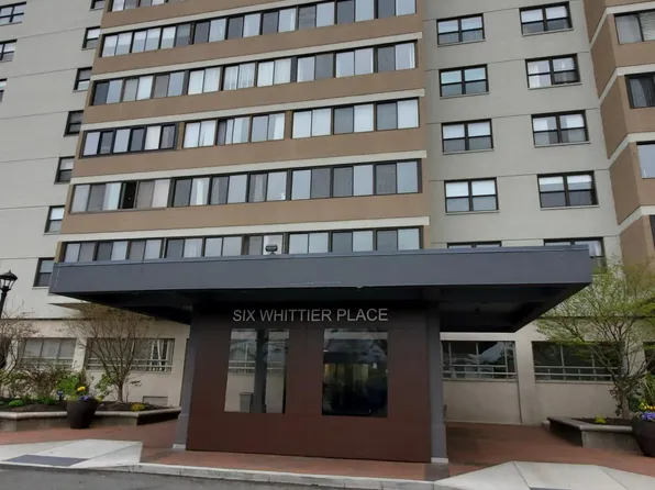 6 Whittier Pl, Boston, MA