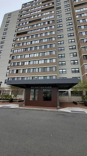 6 Whittier Pl #2O Photo 1