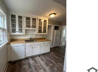 18501 Winslow Rd, Shaker Heights, OH 44122