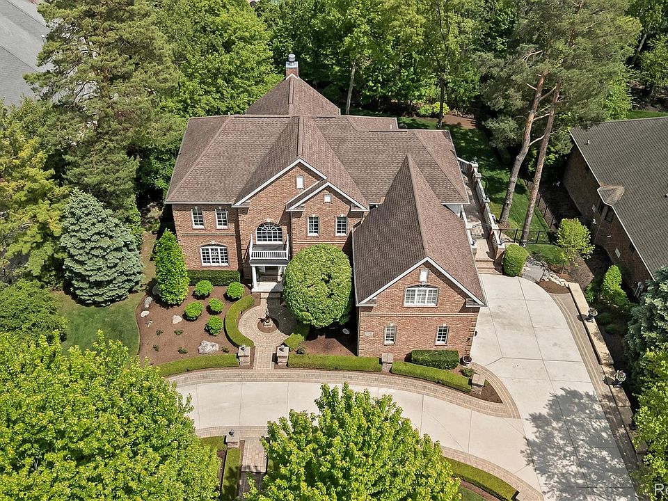 1st image of 61496 Beacon Hill Dr