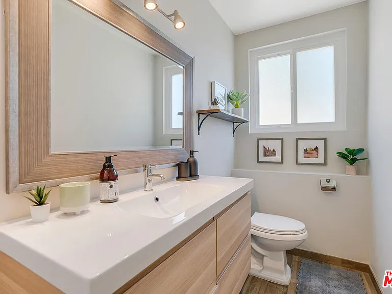 5343 Tendilla Ave — Photo 11