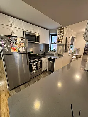 Rented by YASCO MANAGEMENT LLC | media 7