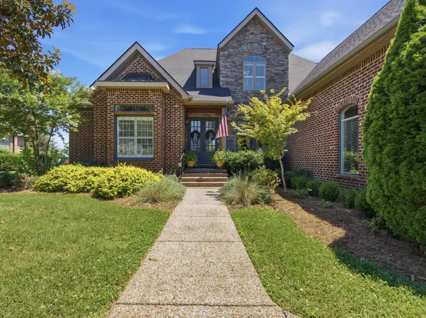 518 Ridgecrest Ln, Lebanon, TN 37087