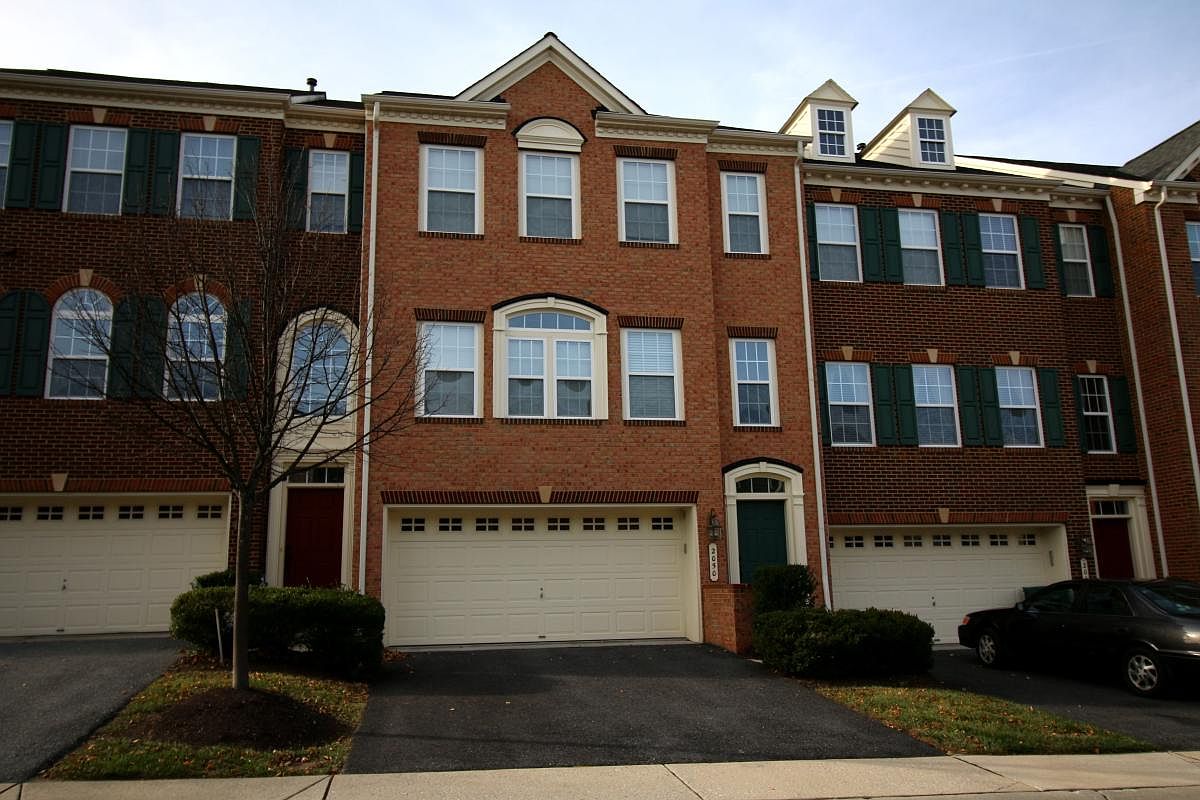 2050 Crescent Moon Ct, Woodstock, MD 21163 Zillow