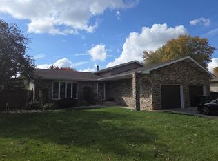 1429 W 74th Pl, Merrillville, IN 46410