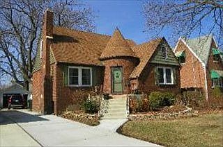 1st image of 9210 S Trumbull Ave