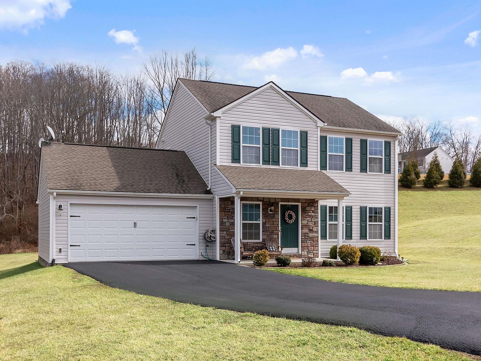 40 Little John Cir NE, Christiansburg, VA 24073 | Zillow