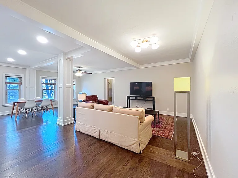 2330 Euclid Heights Blvd #301 — Photo 14