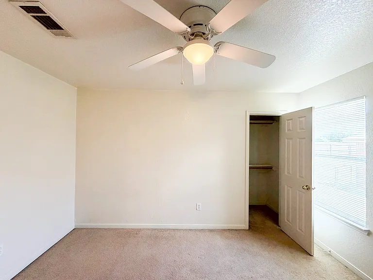 310 Cedar Ridge Dr #B — Photo 20