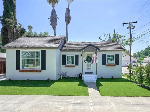 3950 Cedar St, Riverside, CA 92501