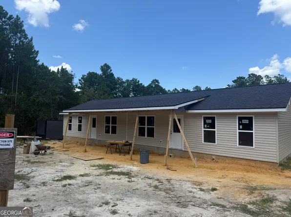 1608 Scotland Rd, Dublin, GA 31021