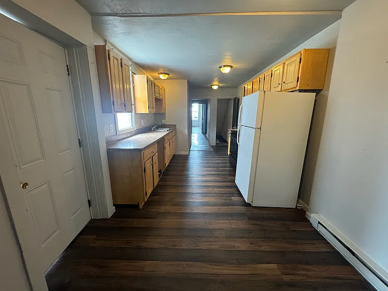 51 S Queen St #1 — Photo 43