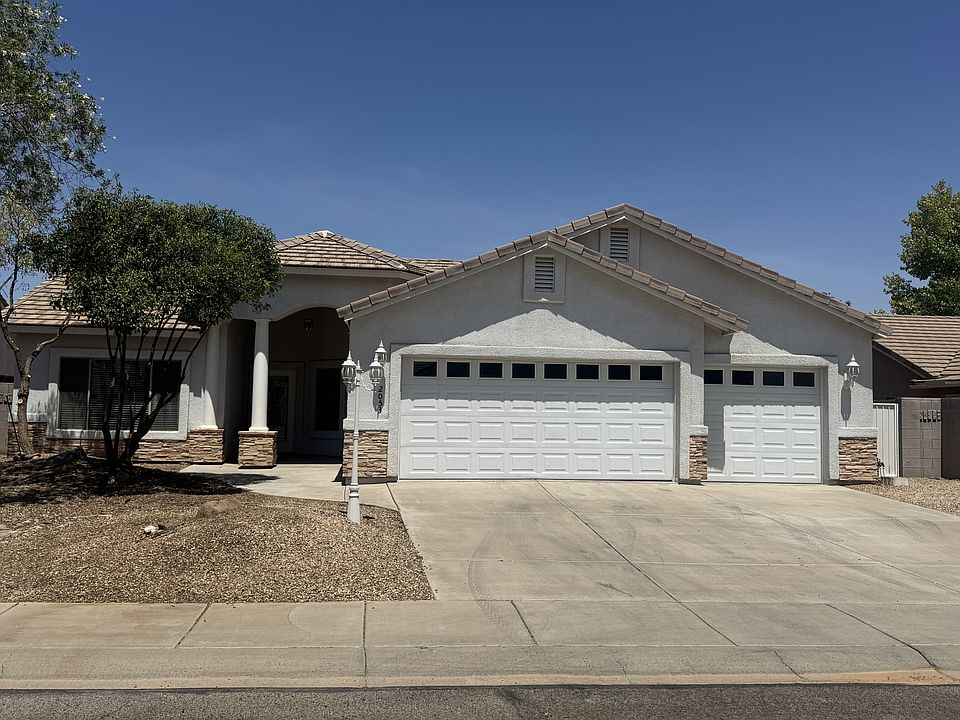 1st image of 2053 Gene Autry Dr