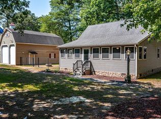 112 Parker Rd, Reedville, VA 22539