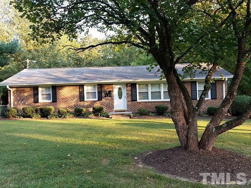 1st image of 4104 Dinsmore Ln
