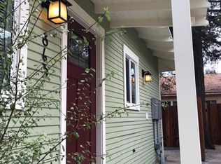 863 N El Molino Ave, Pasadena, CA 91104