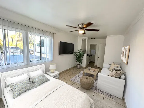 4456 S Centinela Ave APT 7, Los Angeles, CA 90066