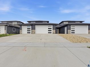 220 E Ivy Rd, Tea, SD 57064